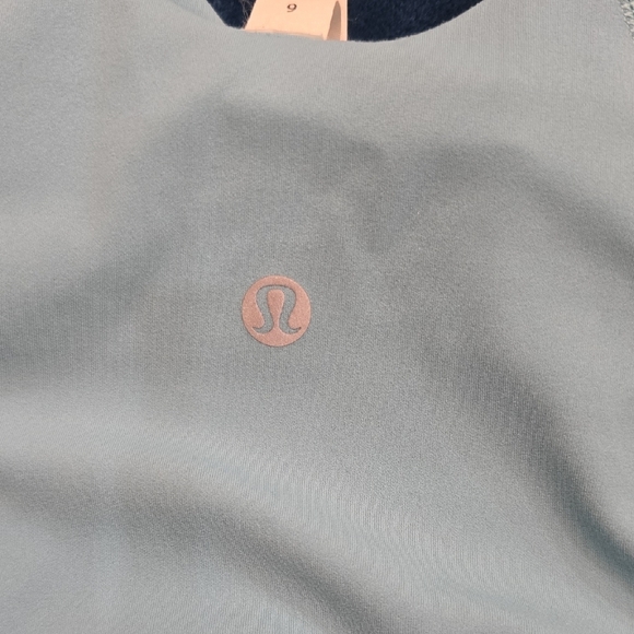 Lululemon Athletica Teal Align Top Sz 6 - Picture 4 of 7